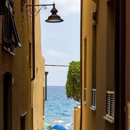 Casa Del Borgo Varigotti